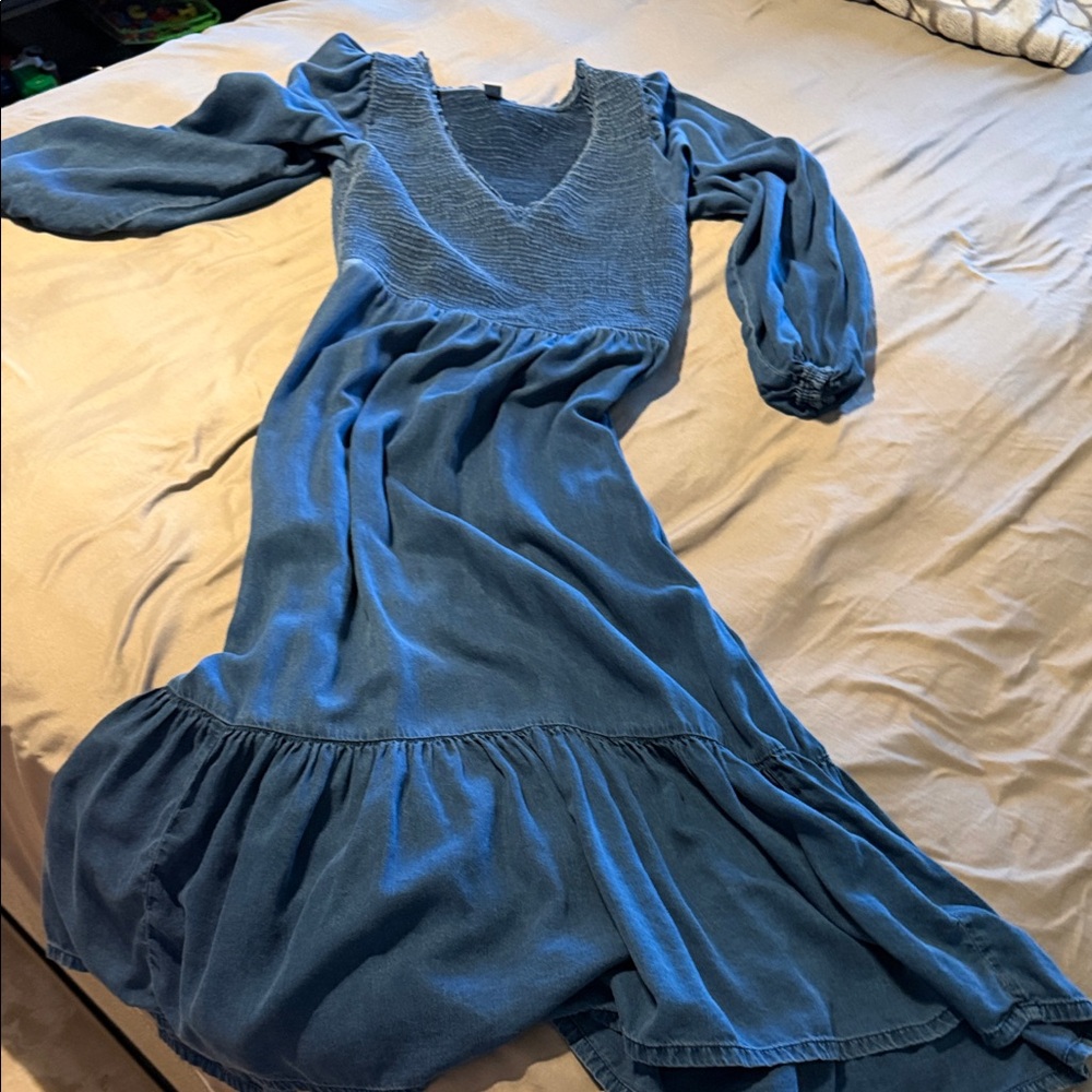 Blue V-Neck Smocked Waist Long-Sleeve Women’s Dress